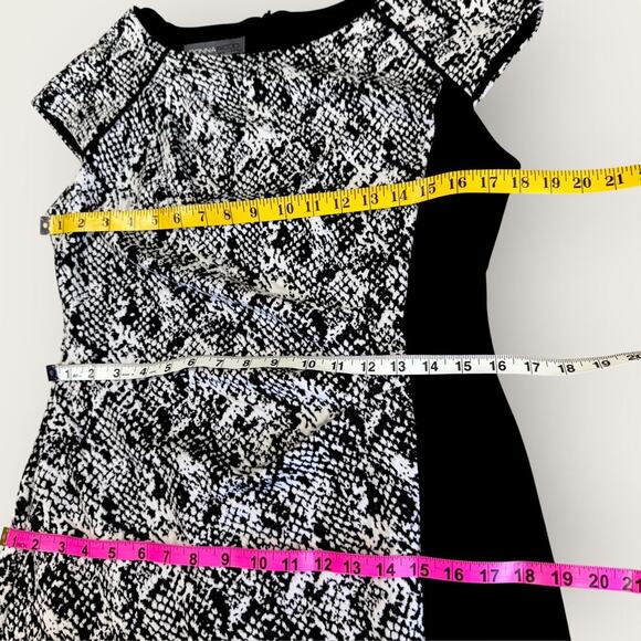 Donna Ricco Cap Sleeve Ruched Waist Sheath Dress Stretch Size 10 Black Abstract - Picture 14 of 16